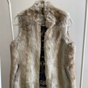 J.McLaughlin reversible fur vest, size small, NWT